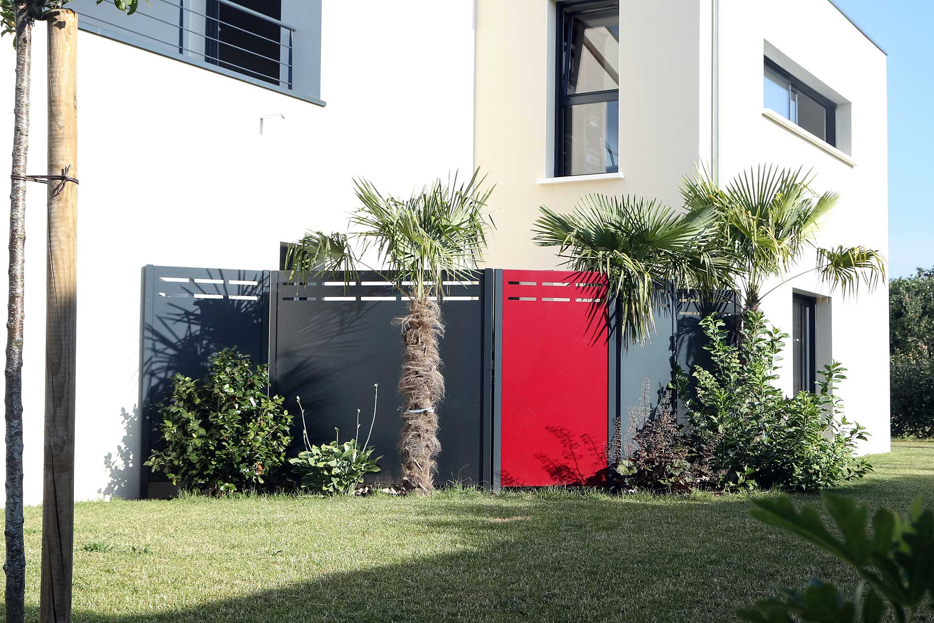 Serrault Jardins crée des espaces de vie dans votre jardin.
